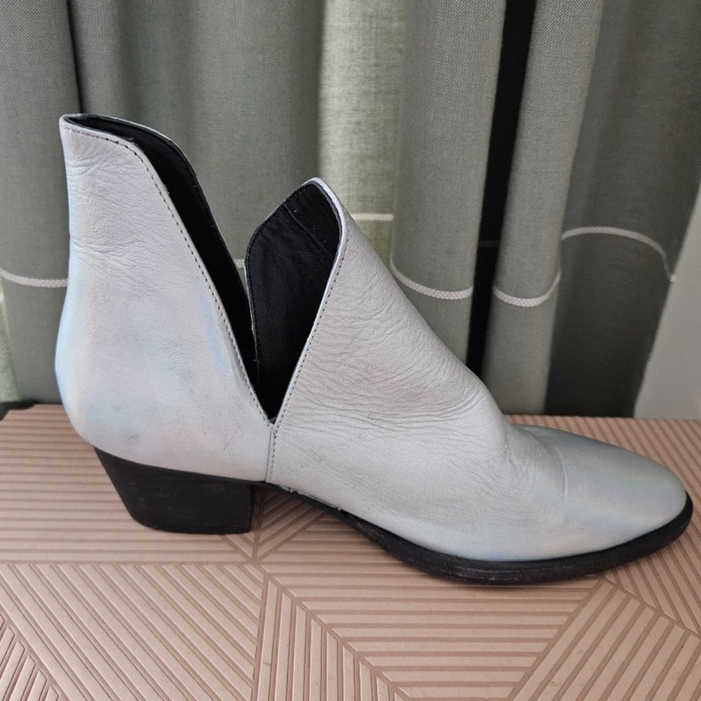 Free People metallic booties - Picture 6 of 16